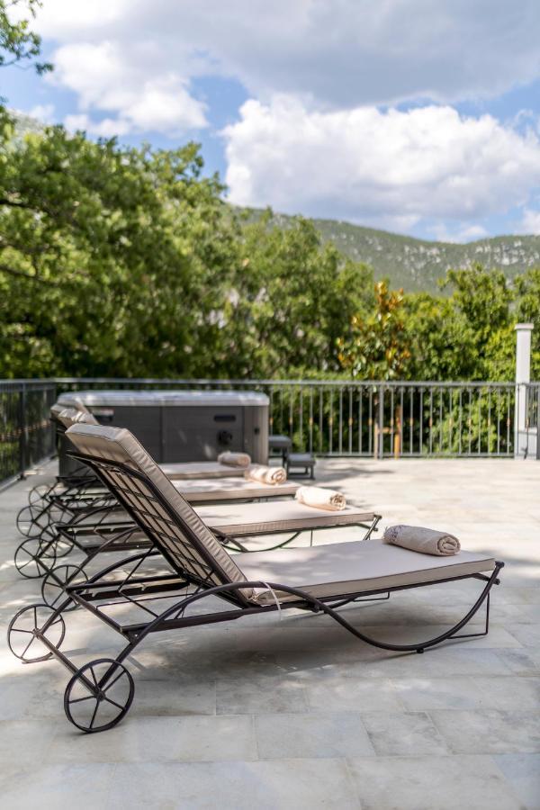 Villa Grey Stone Gata Luaran gambar